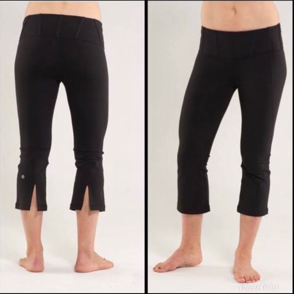 Lululemon Tadasana Capri Crop Pants
